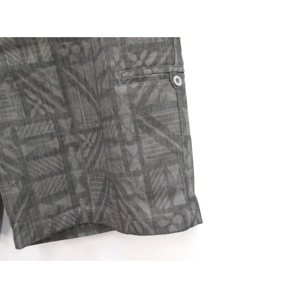 Crazy Shirts Mens Hybrid Shorts Size 33 Grey Tribal Print Coconut Poly Blend